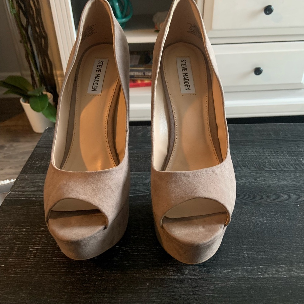 Steve Madden Pumps